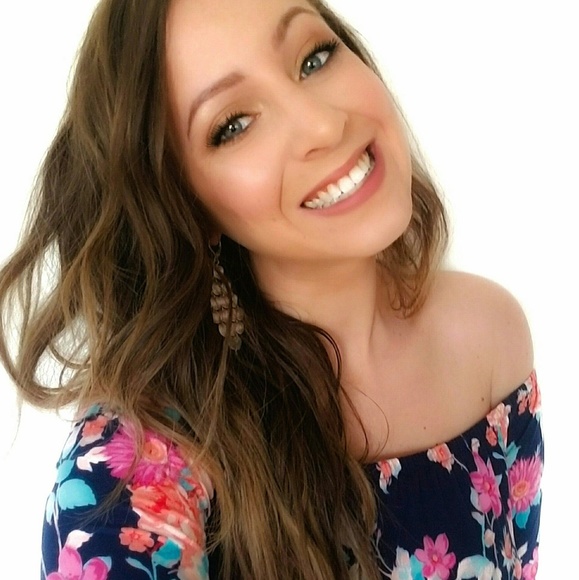 Meet the Posher Other - Meet your Posher, Jessica Meet the Posher Other - Meet your Posher, Jessica